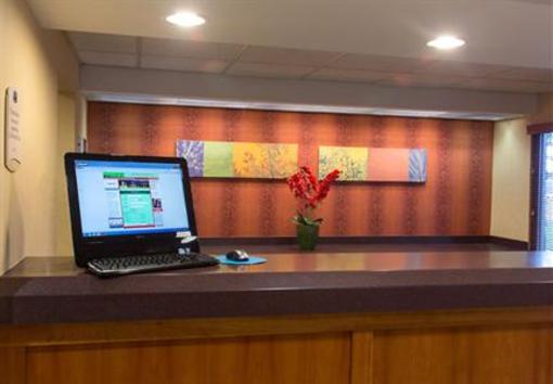 фото отеля Fairfield Inn Rochester Airport