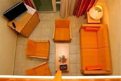 фото отеля Excelsuites Hotel - Residence