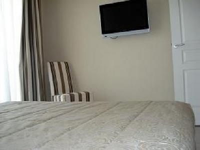фото отеля Excelsuites Hotel - Residence