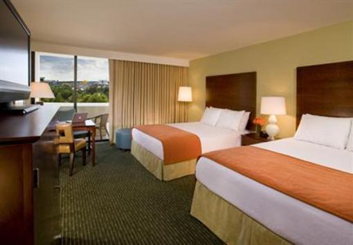 фото отеля Holiday Inn - in the Walt Disney World Resort