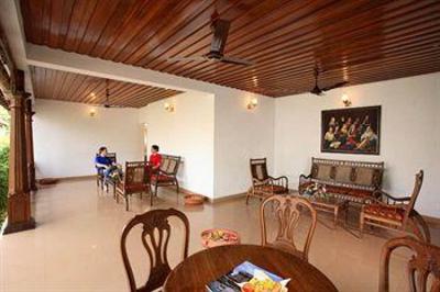 фото отеля Cocobay Resort Kumarakom