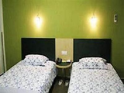 фото отеля Motel 168 (Changchun Street)