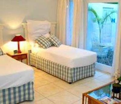 фото отеля Flamingo Lodge Bed & Breakfast Umhlanga