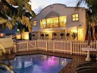 Flamingo Lodge Bed & Breakfast Umhlanga