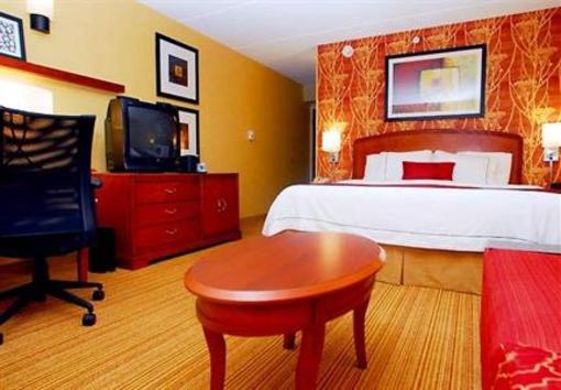 фото отеля Courtyard by Marriott Gastonia