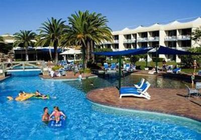 фото отеля Sea World Resort