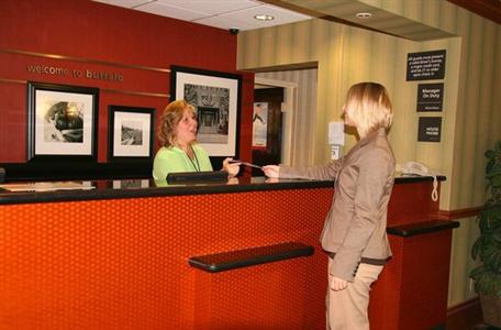 фото отеля Hampton Inn Buffalo Airport