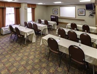 фото отеля Hampton Inn Buffalo Airport