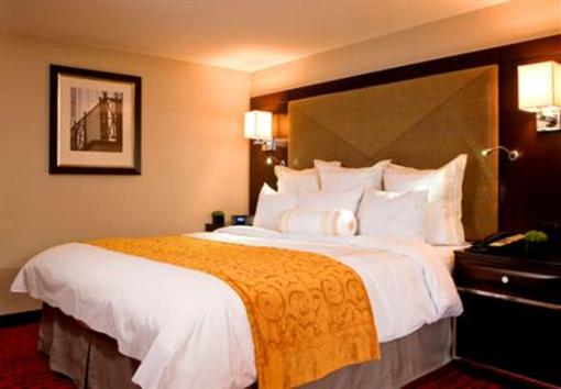 фото отеля Boston Marriott Burlington