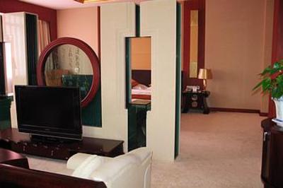 фото отеля Gaoloumen Hotel Nanjing