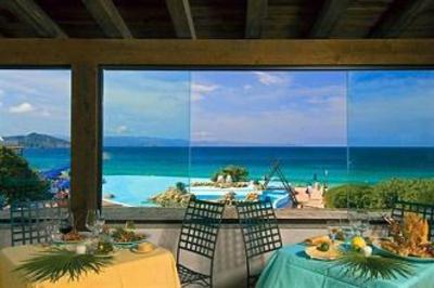 фото отеля Grand Hotel Colonna Capo Testa