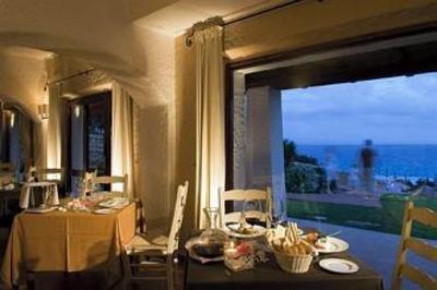 фото отеля Grand Hotel Colonna Capo Testa