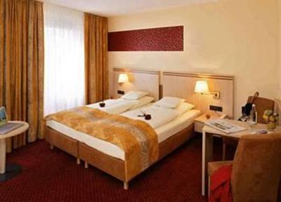 фото отеля Ringhotel Central Rudesheim am Rhein