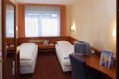 фото отеля Ringhotel Central Rudesheim am Rhein