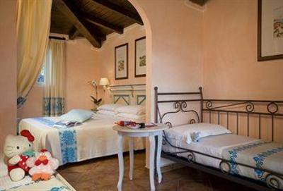 фото отеля Colonna Resort Country & Sporting Club Arzachena