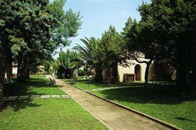 фото отеля Colonna Resort Country & Sporting Club Arzachena