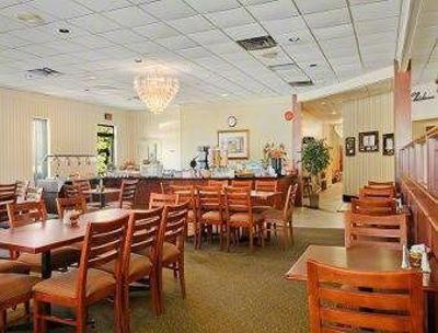 фото отеля Days Inn & Conference Centre Leamington