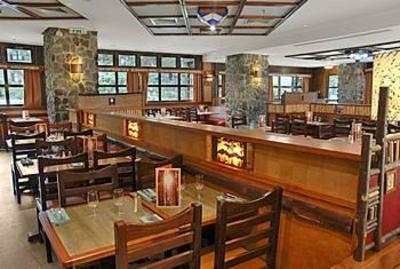 фото отеля Disneys Sequoia Lodge Magny-le-Hongre