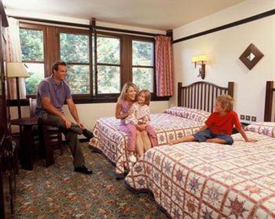 фото отеля Disneys Sequoia Lodge Magny-le-Hongre