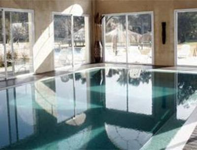 фото отеля Howard Johnson Resort Pilar