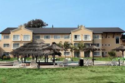 фото отеля Howard Johnson Resort Pilar