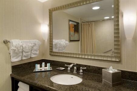 фото отеля Hilton Lafayette