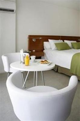 фото отеля Design Suites and Towers