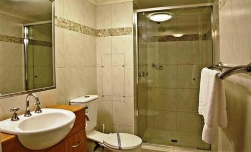 фото отеля Aristocrat Apartments Gold Coast