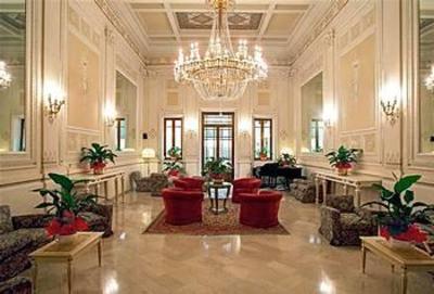 фото отеля Grand Hotel Plaza & Locanda Maggiore