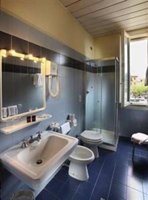 фото отеля Grand Hotel Plaza & Locanda Maggiore
