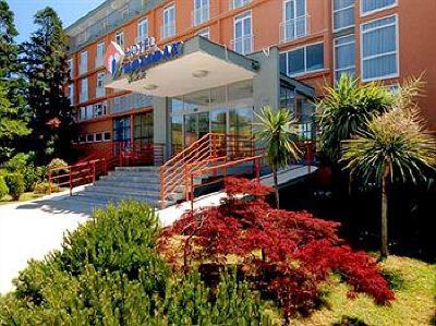фото отеля Holiday Mutila Hotel