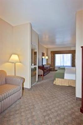 фото отеля Holiday Inn Express Hotel & Suites Henderson (Nevada)