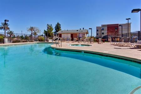 фото отеля Holiday Inn Express Hotel & Suites Henderson (Nevada)