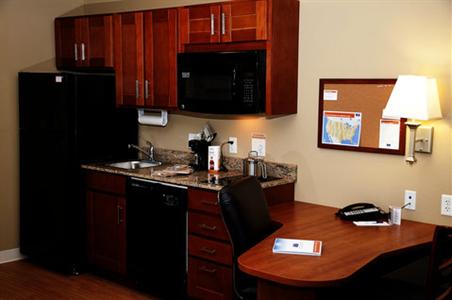 фото отеля Candlewood Suites Tallahassee
