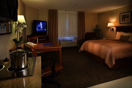 фото отеля Candlewood Suites Tallahassee