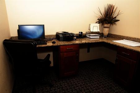 фото отеля Candlewood Suites Tallahassee