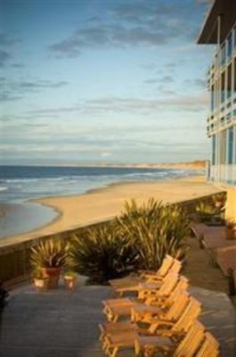фото отеля Best Western Beach Resort Monterey