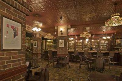 фото отеля Embassy Suites Bloomington