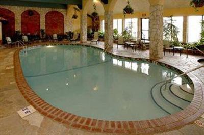 фото отеля Embassy Suites Bloomington