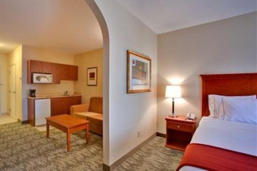 фото отеля Holiday Inn Express Hotel & Suites South Edmonton