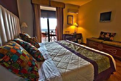фото отеля Baia Taormina Grand Palace Hotel Forza d'Agro