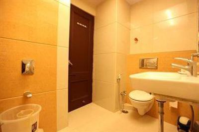 фото отеля Hotel Suncity International