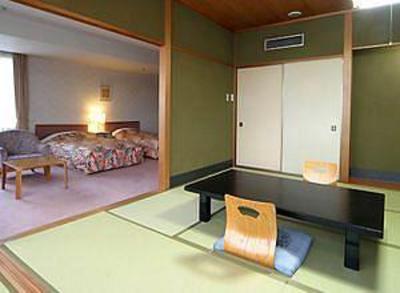 фото отеля Suginoi Hotel Honkan