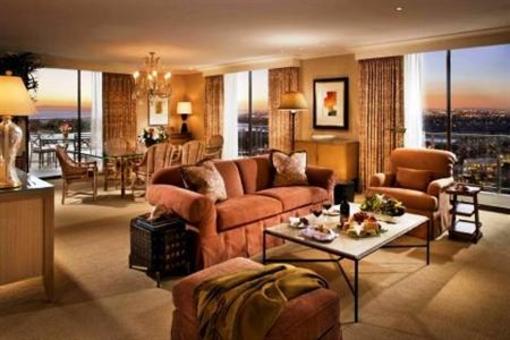 фото отеля The Island Hotel Newport Beach