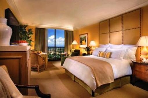 фото отеля The Island Hotel Newport Beach