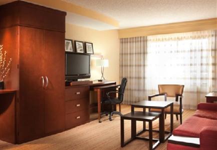 фото отеля Courtyard by Marriott Denton