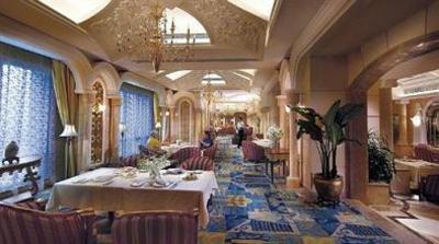 фото отеля Regal Palace Hotel
