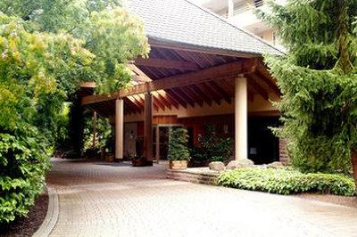 фото отеля BEST WESTERN Hotel Sonnenbuehl
