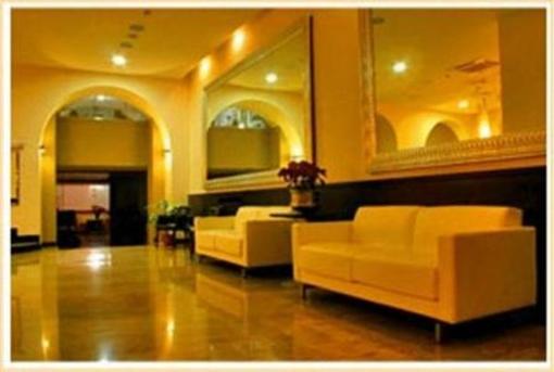 фото отеля Hotel Europa Foggia