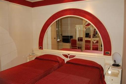 фото отеля Hotel Europa Foggia
